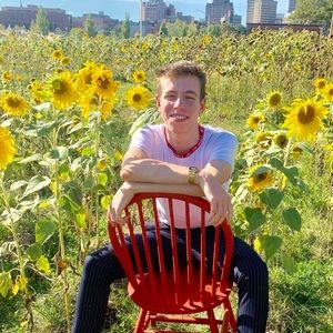 Meet your Posher, Joseph